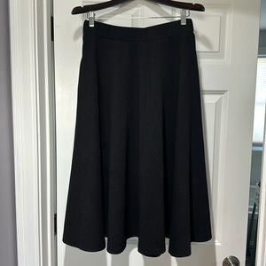 White mark midi skirt with pockets nwt